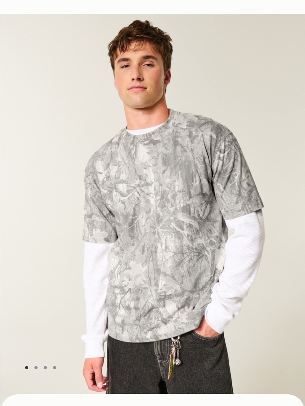 Hollister Gray and White Camouflage Short-Sleeve Crew Tee - Picture 2 of 2